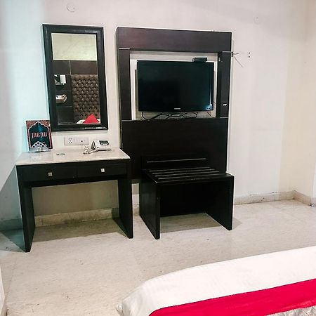 The Metropolis Guest House Near Rk Ashram Metro Station New Delhi Exterior photo