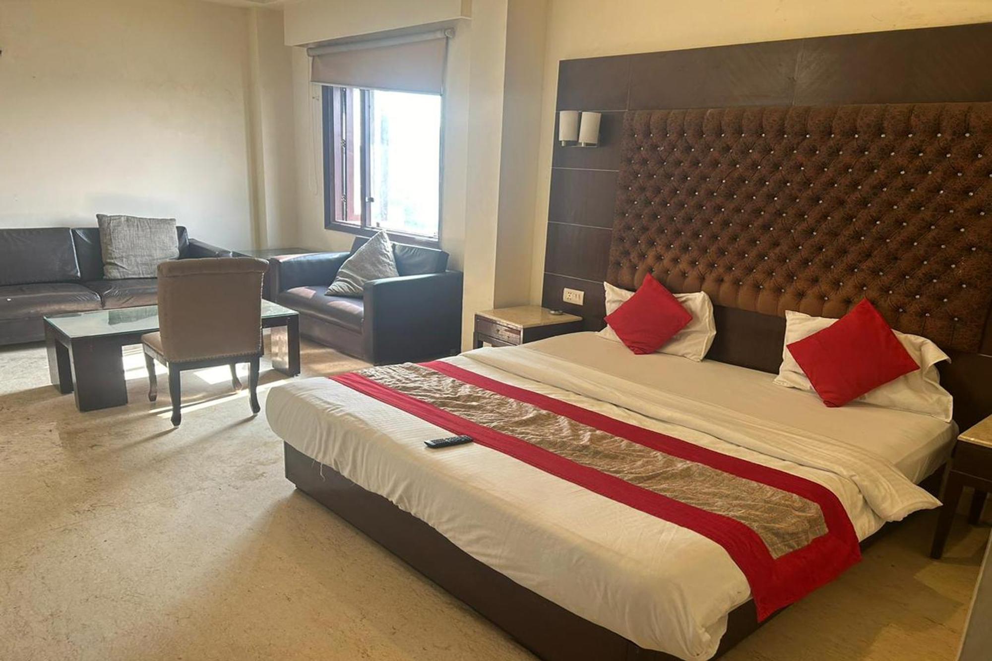 The Metropolis Guest House Near Rk Ashram Metro Station New Delhi Exterior photo