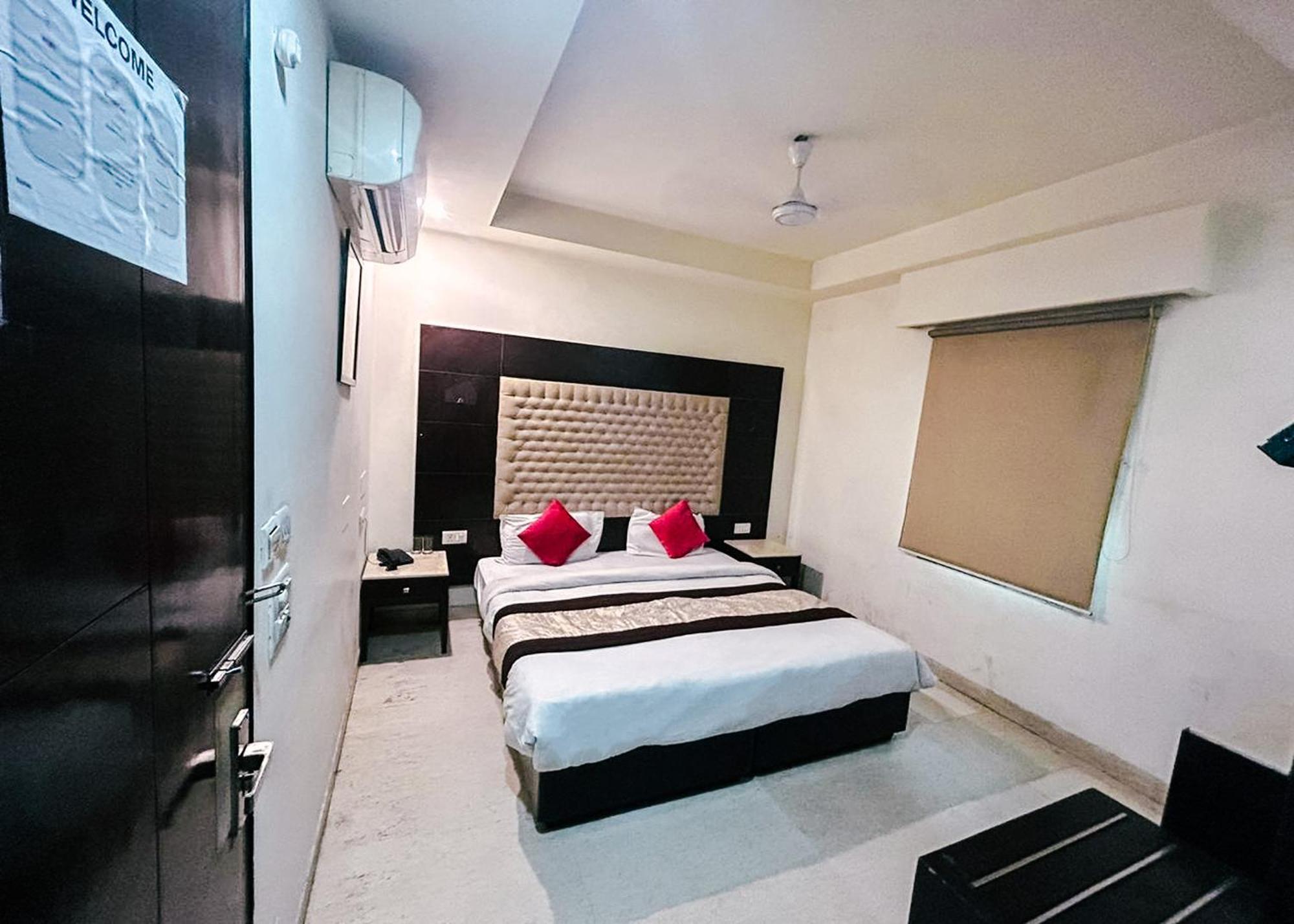 The Metropolis Guest House Near Rk Ashram Metro Station New Delhi Exterior photo