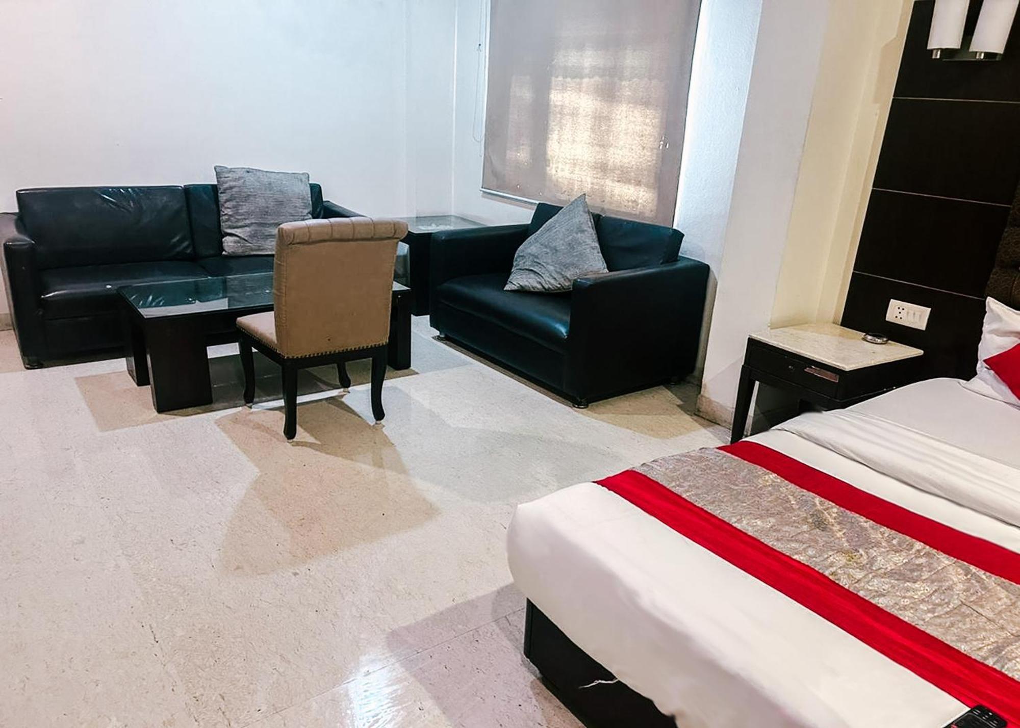 The Metropolis Guest House Near Rk Ashram Metro Station New Delhi Exterior photo