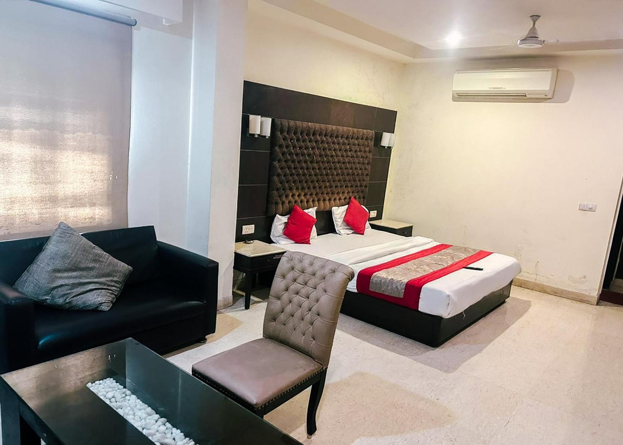 The Metropolis Guest House Near Rk Ashram Metro Station New Delhi Exterior photo