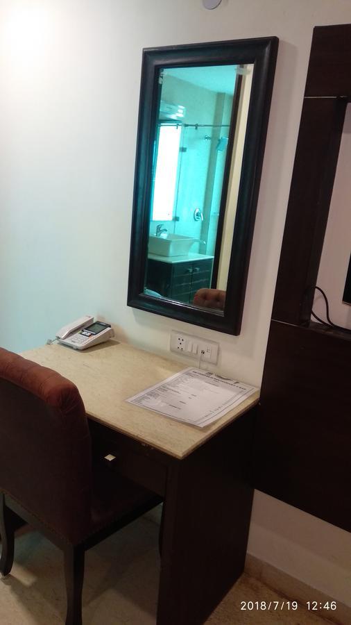 The Metropolis Guest House Near Rk Ashram Metro Station New Delhi Exterior photo