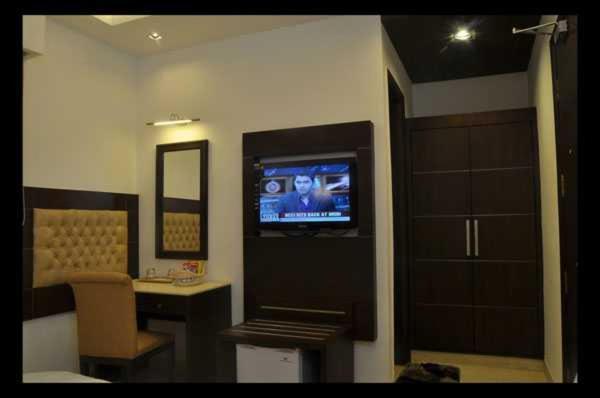The Metropolis Guest House Near Rk Ashram Metro Station New Delhi Exterior photo